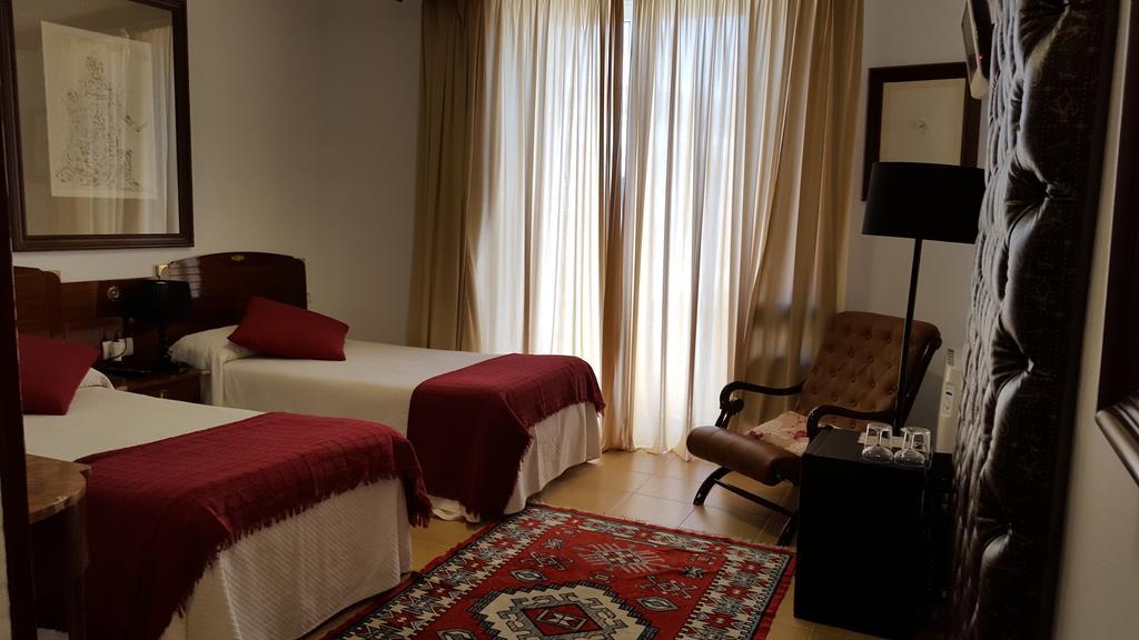 Hotel La Residencia Cadaques Ngoại thất bức ảnh